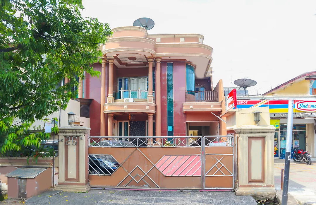 OYO 2547 Assirot Residence Near Medika Permata Hijau Hospital-1