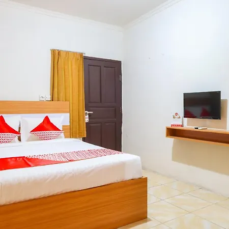 OYO 2547 Assirot Residence Near Medika Permata Hijau Hospital-3